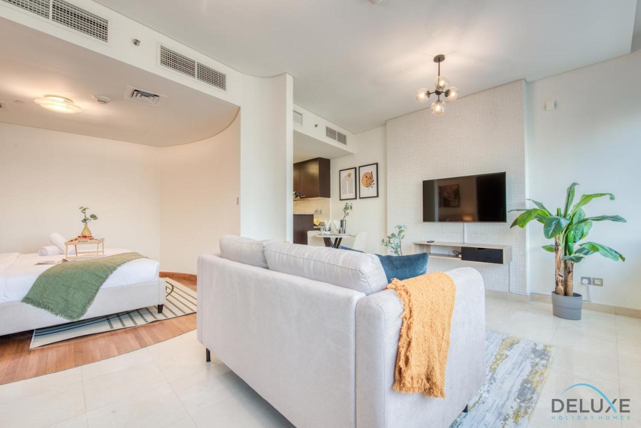 Unbeatable Rate Stylish 1Br With Balcony Near Metro By Deluxe Holiday Homes Dubai Eksteriør billede
