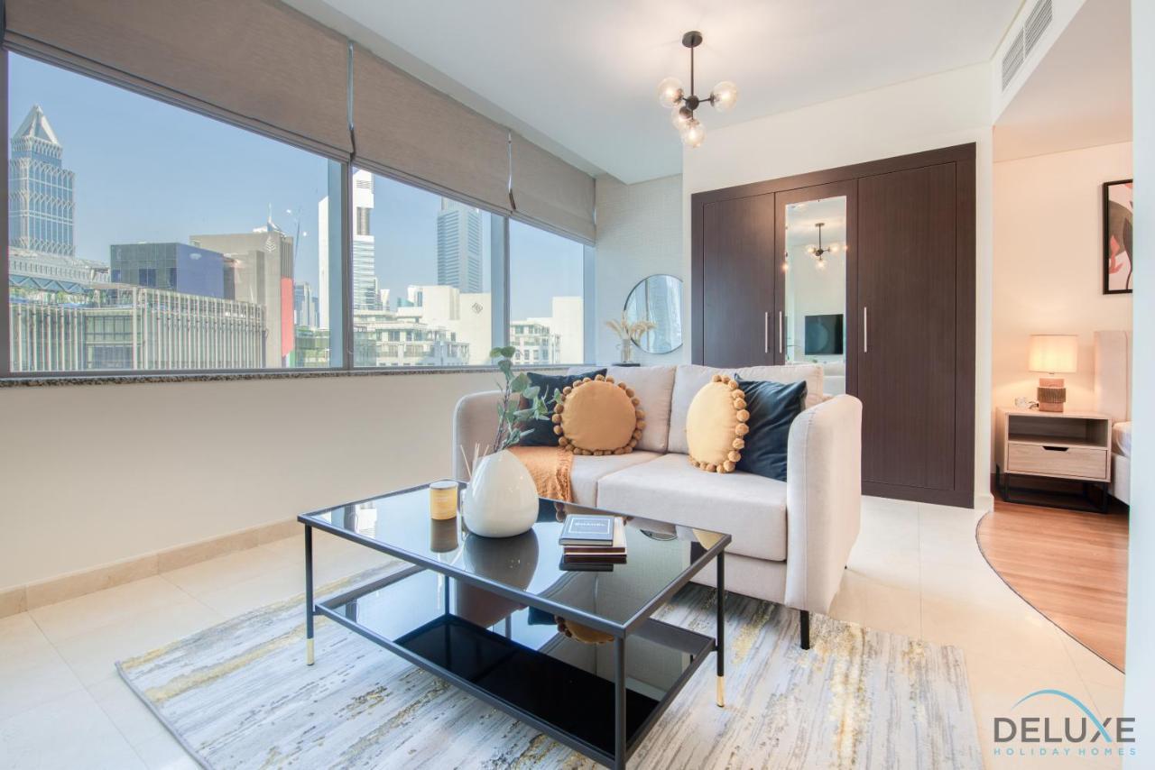 Unbeatable Rate Stylish 1Br With Balcony Near Metro By Deluxe Holiday Homes Dubai Eksteriør billede